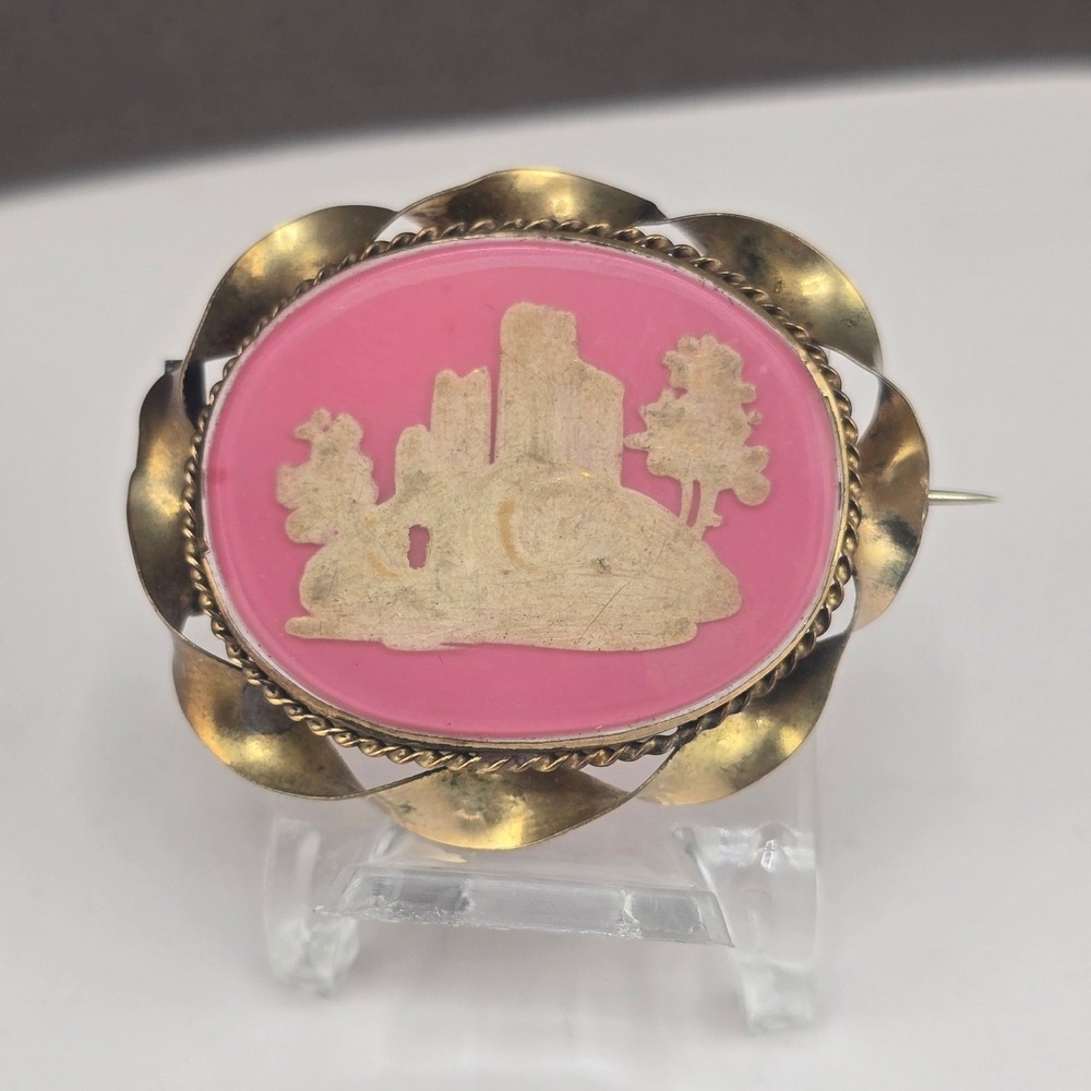 Vintage Estate Brooch Pink Scenic Cameo Castle Landscape Gold Tone Tube Hinge